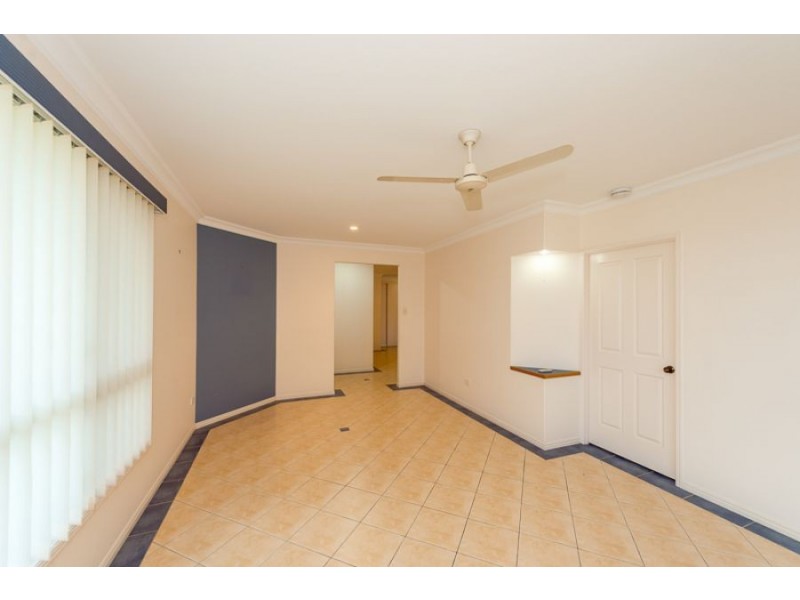 5 Helston Street, Telina QLD 4680
