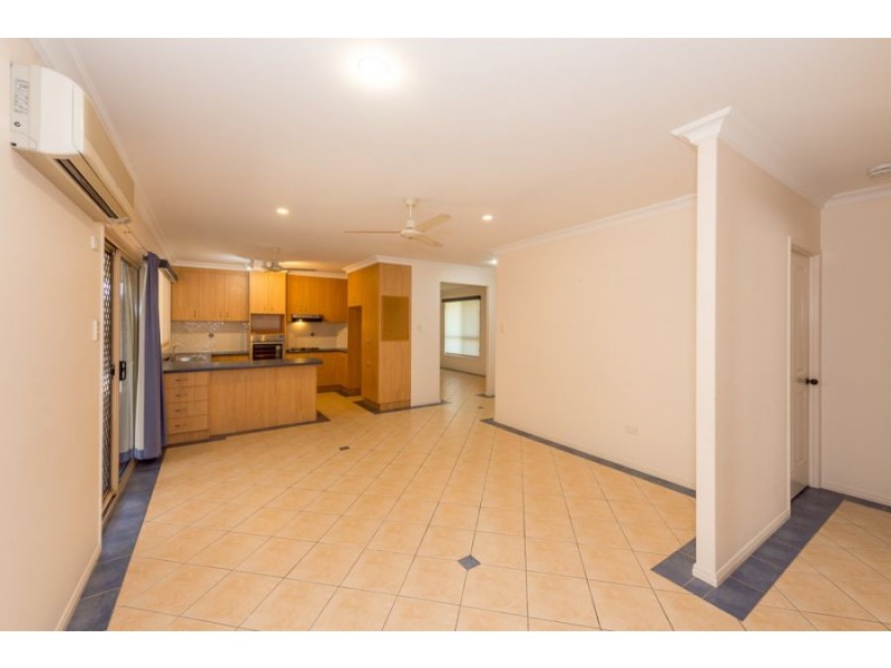 5 Helston Street, Telina QLD 4680