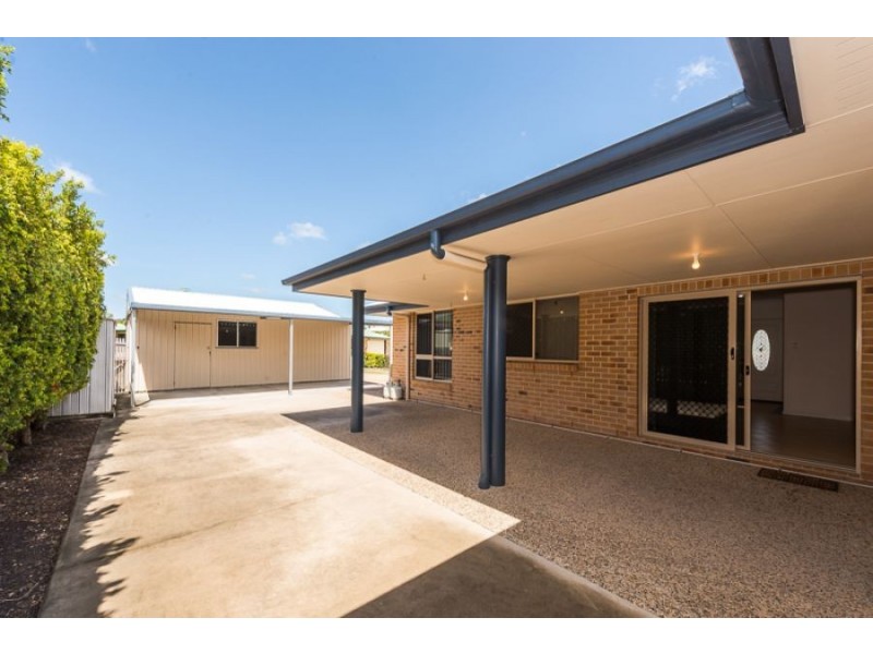 5 Helston Street, Telina QLD 4680