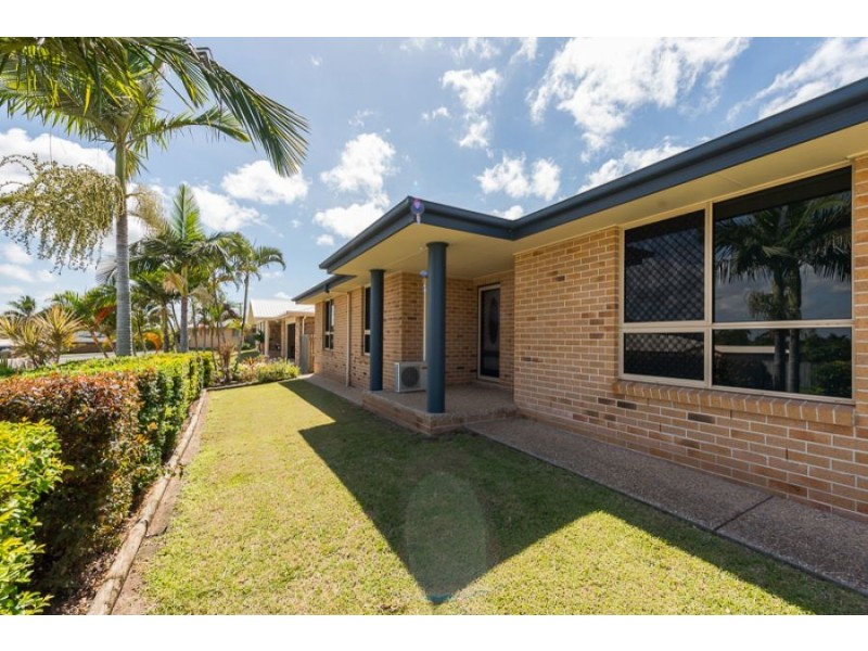 5 Helston Street, Telina QLD 4680