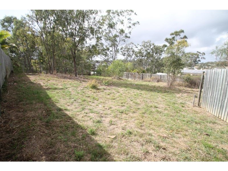 9a Beezley Street, Glen Eden QLD 4680