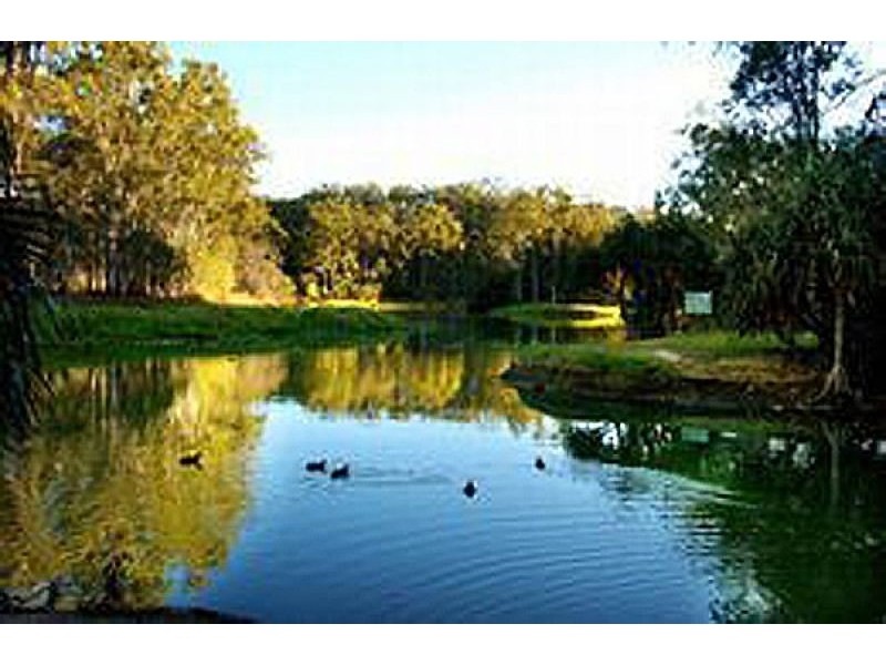 9a Beezley Street, Glen Eden QLD 4680