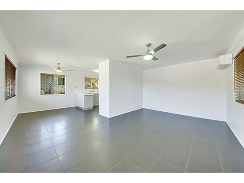 19 Sandpiper Avenue, New Auckland QLD 4680