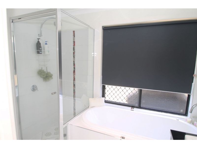 13 Tree Tops Close, O’connell QLD 4680