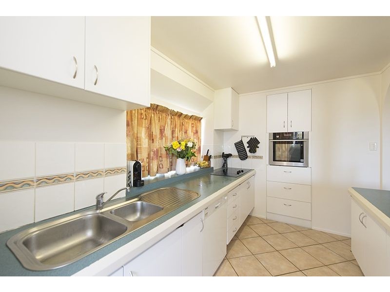 5 Apollo Drive, Clinton QLD 4680