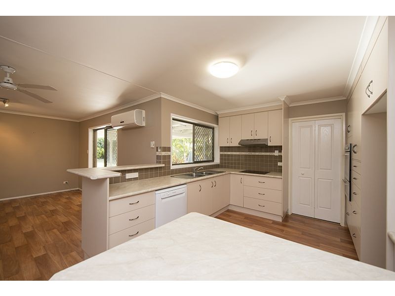 11 Andrew Court, Boyne Island QLD 4680