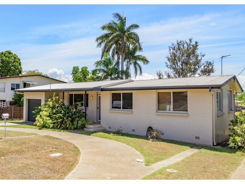 12 Schafer Street, Clinton QLD 4680