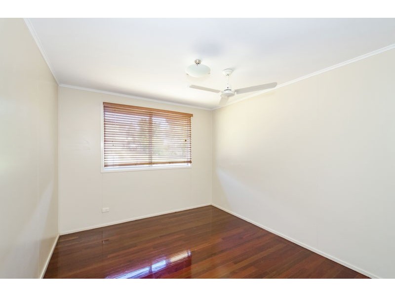 12 Schafer Street, Clinton QLD 4680