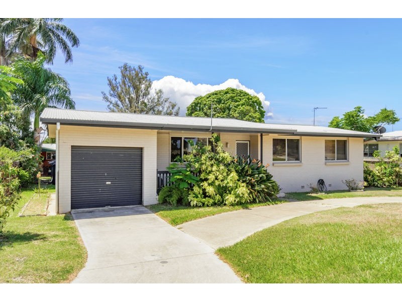 12 Schafer Street, Clinton QLD 4680