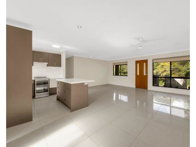 47 Gretel Drive, Clinton QLD 4680