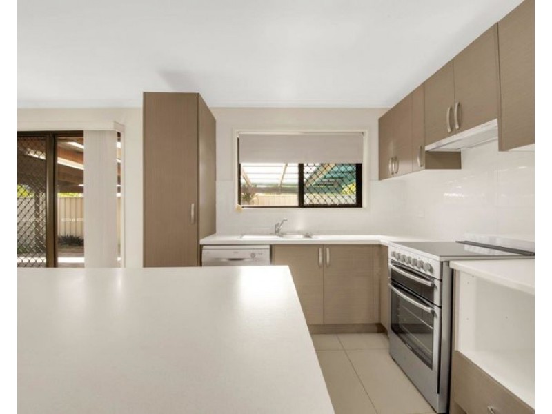 47 Gretel Drive, Clinton QLD 4680