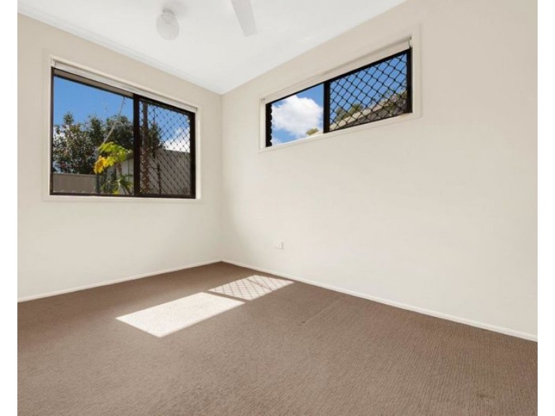 47 Gretel Drive, Clinton QLD 4680