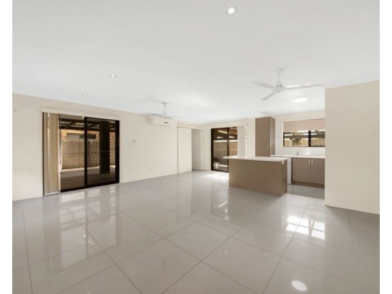 47 Gretel Drive, Clinton QLD 4680