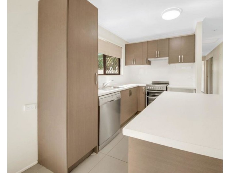 47 Gretel Drive, Clinton QLD 4680
