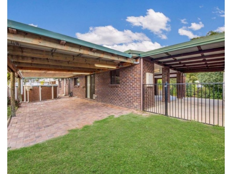 47 Gretel Drive, Clinton QLD 4680