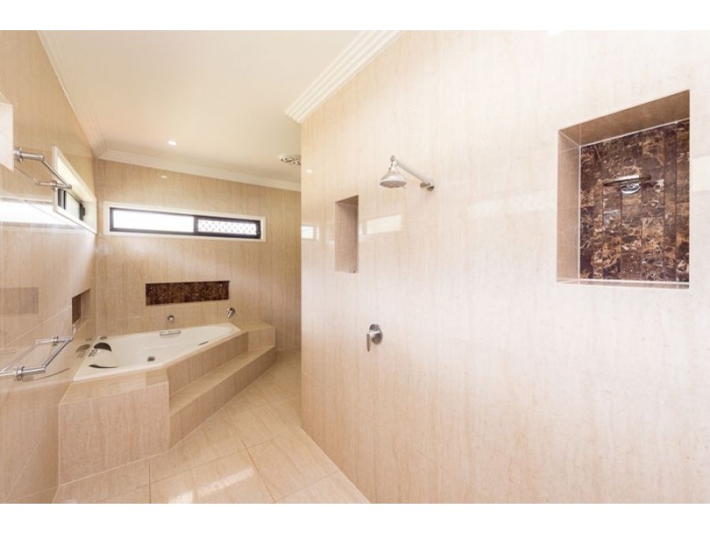 247 Schulze Road, Beecher QLD 4680