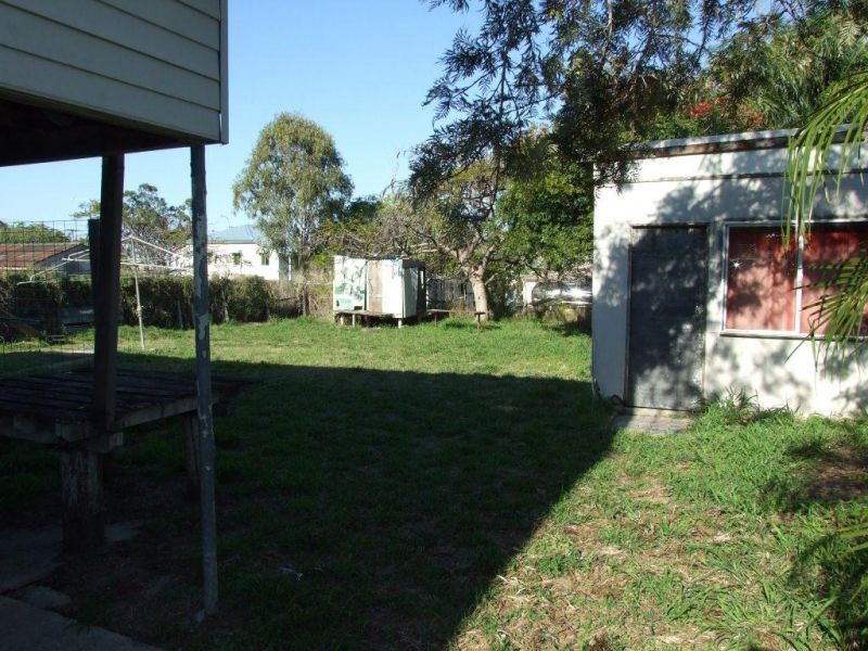 4 Buller Street, South Gladstone QLD 4680