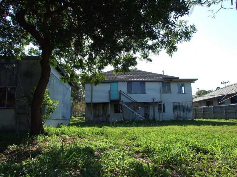 4 Buller Street, South Gladstone QLD 4680