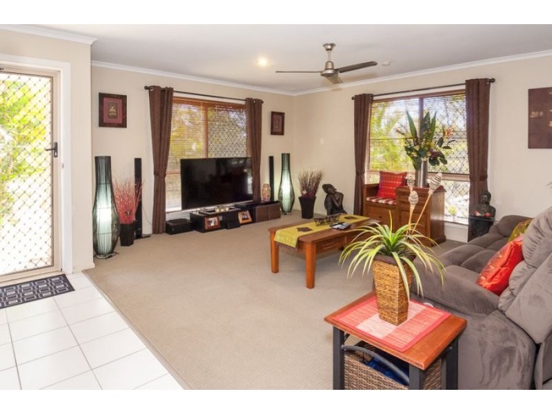 8 Vernon Road, Telina QLD 4680