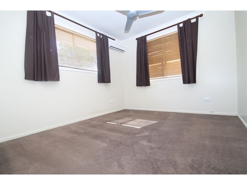 2 Yaldara Court, New Auckland QLD 4680