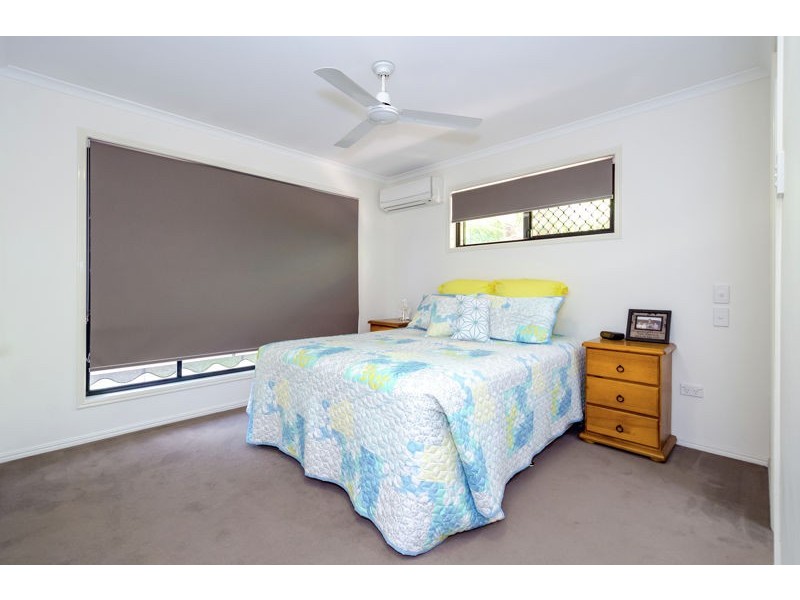 6 Kenneth Court, New Auckland QLD 4680