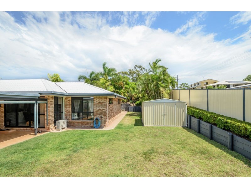 6 Kenneth Court, New Auckland QLD 4680