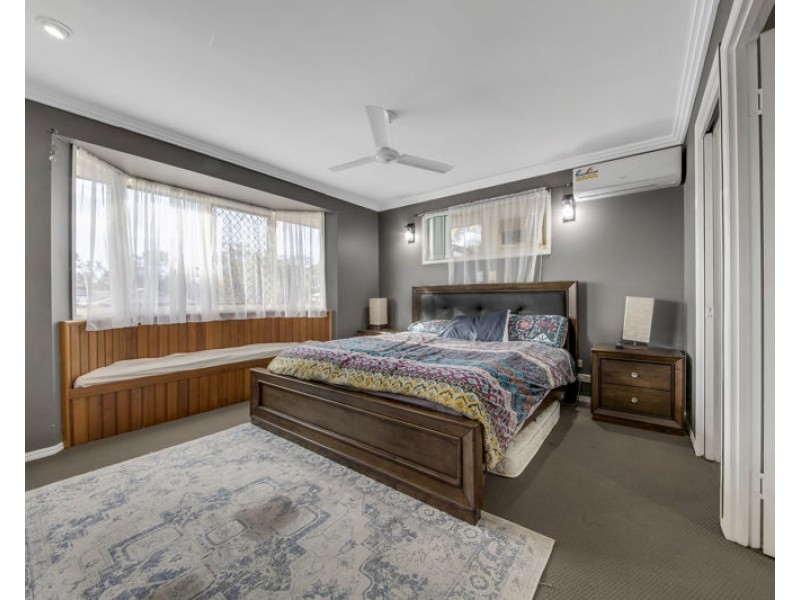 71 Penda Avenue, New Auckland QLD 4680