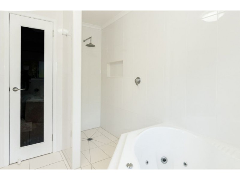 40 Langdon Street, Tannum Sands QLD 4680