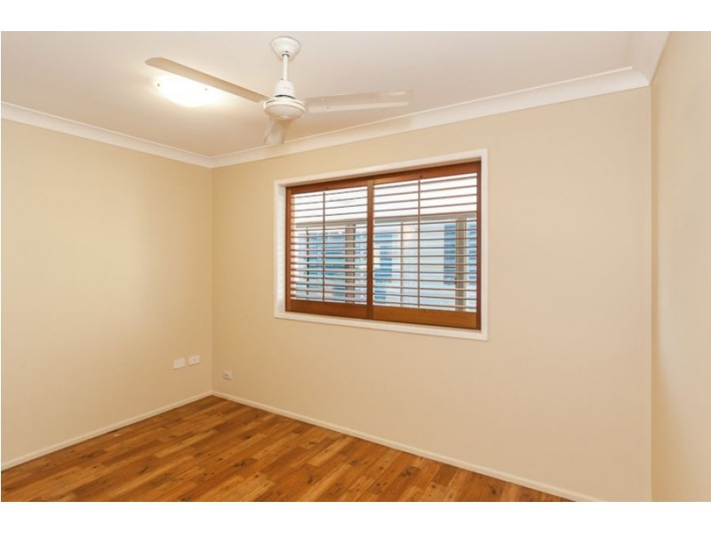 11 Wistari Street, Clinton QLD 4680