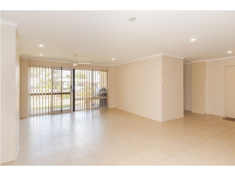 11 Wistari Street, Clinton QLD 4680