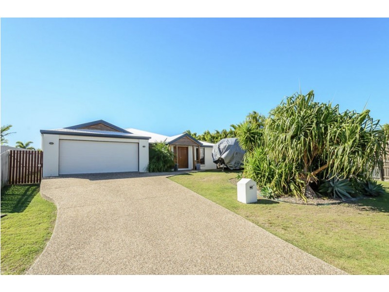 14 Schooner Street, Tannum Sands QLD 4680