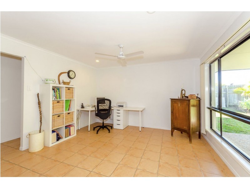 14 Schooner Street, Tannum Sands QLD 4680
