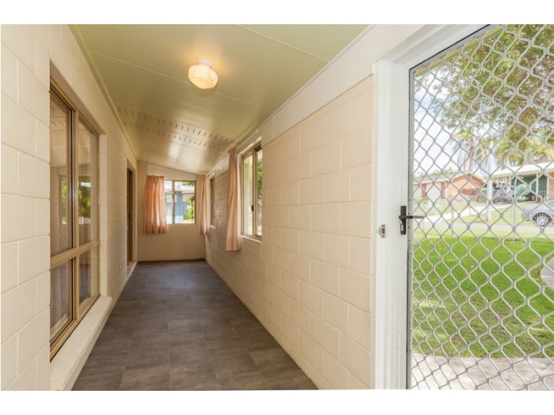 9 Pleasant Avenue, Tannum Sands QLD 4680