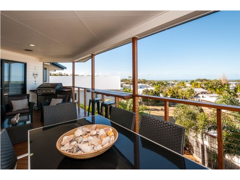 35 Lighthouse Drive, Boyne Island QLD 4680