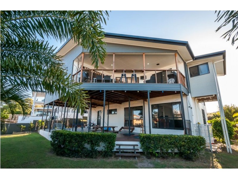 35 Lighthouse Drive, Boyne Island QLD 4680