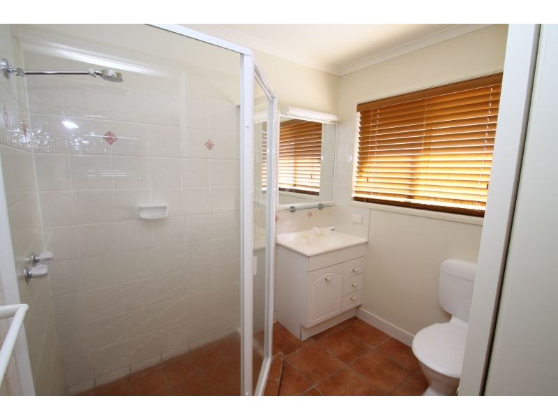 296 J Hickey Avenue, Clinton QLD 4680