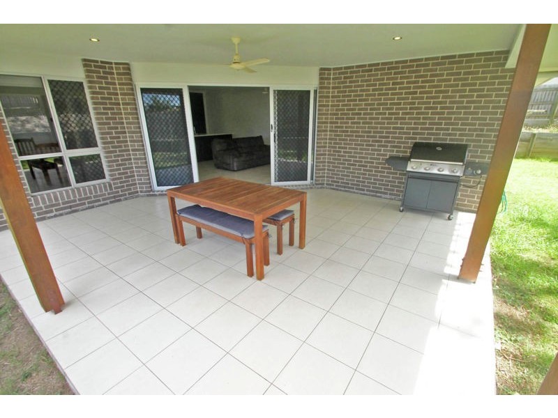 2 Munroe Court, West Gladstone QLD 4680