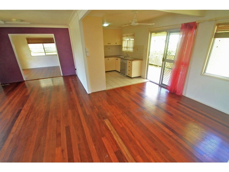 1 Steed Street, West Gladstone QLD 4680