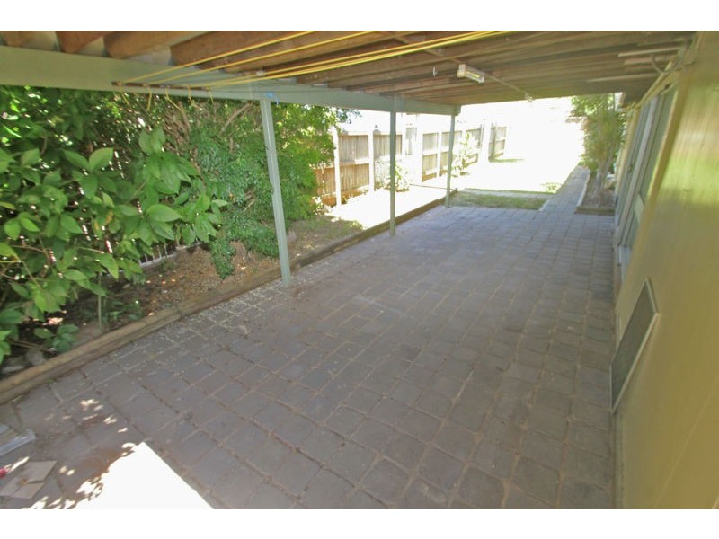 1 Steed Street, West Gladstone QLD 4680