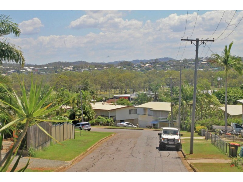 1 Steed Street, West Gladstone QLD 4680
