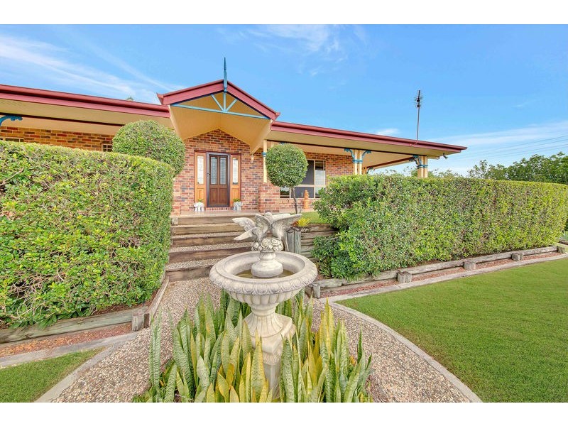 2 Tryon Court, Clinton QLD 4680