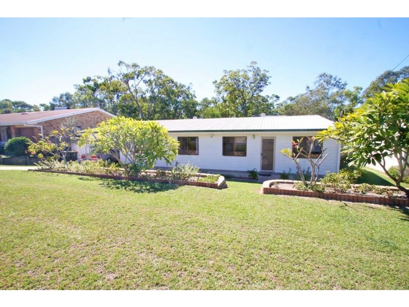 16 Camille Street, Clinton QLD 4680