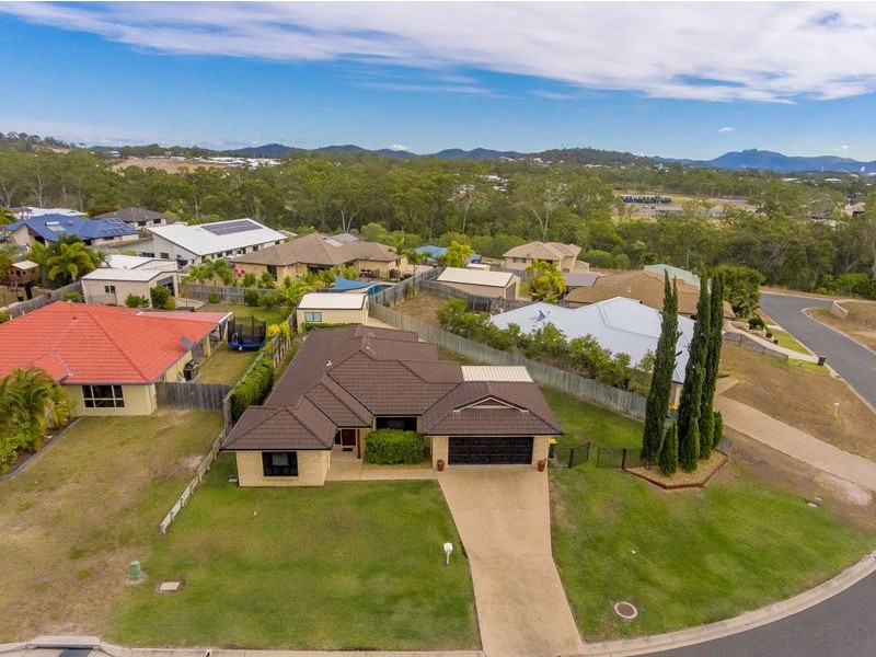 8 Jordana Court, New Auckland QLD 4680