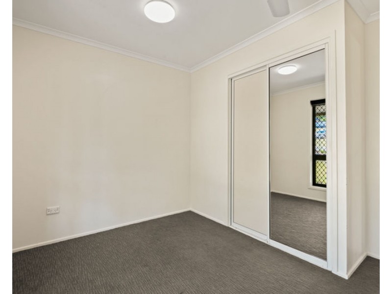 10 Daniel Drive, New Auckland QLD 4680