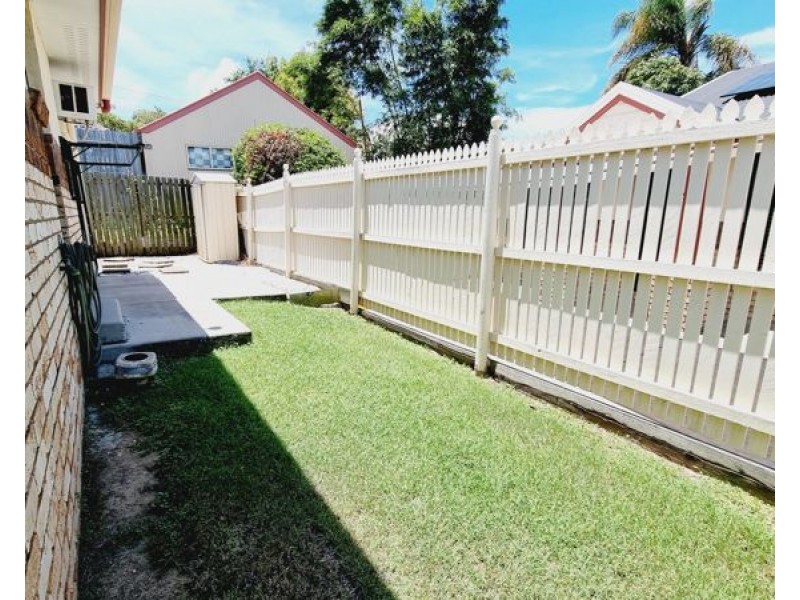 1/50 Auckland Street, Gladstone QLD 4680