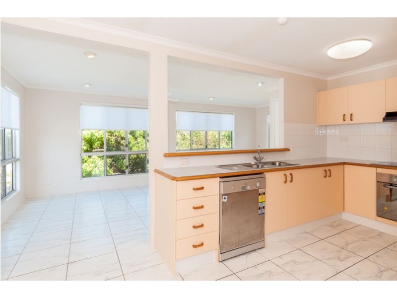 10 Polmaise Street, Boyne Island QLD 4680