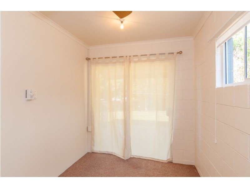 10 Polmaise Street, Boyne Island QLD 4680