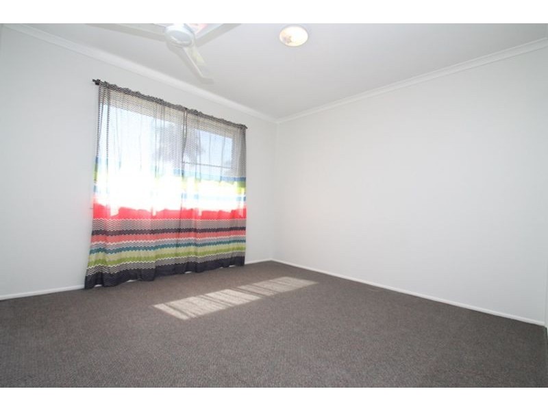 6 Saturn Crescent, Telina QLD 4680