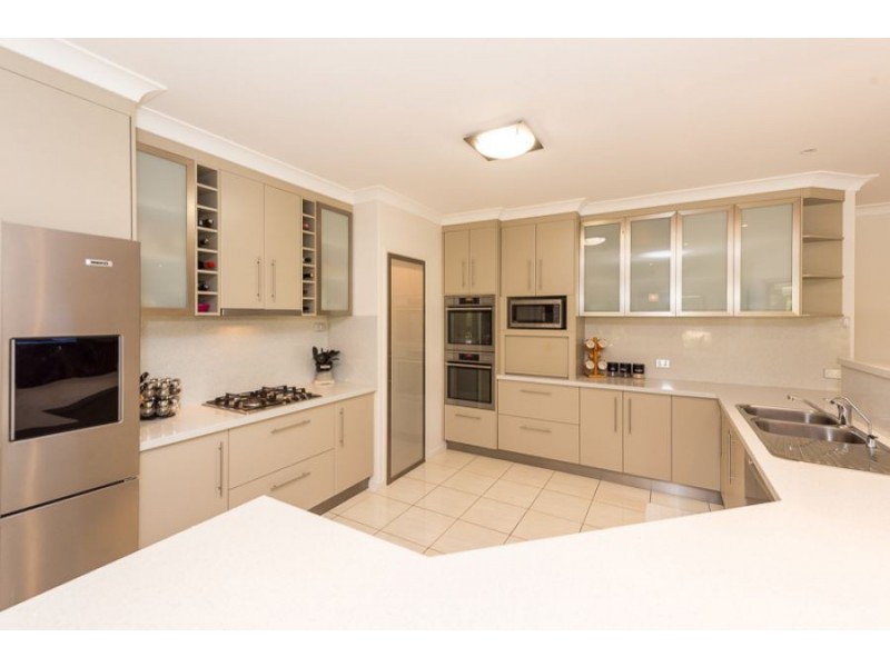 10 Baruby Boulevard, Benaraby QLD 4680