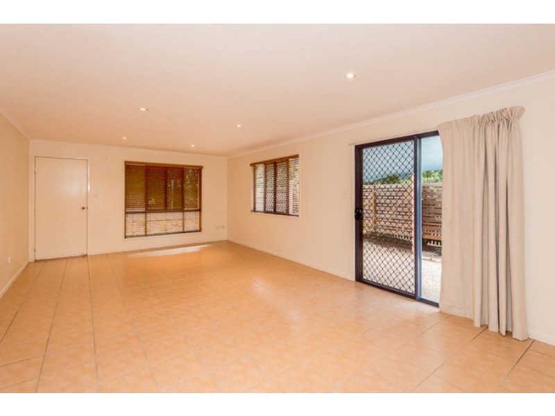 42 Ann Street, South Gladstone QLD 4680